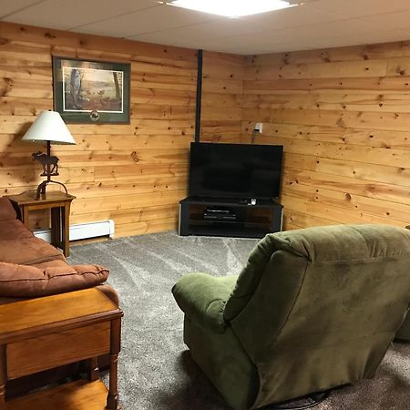 Rough Cut Lodge Gaines 外观 照片